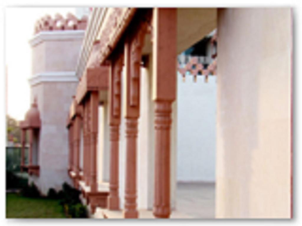 Jabali Palace Hotel Jabalpur Esterno foto
