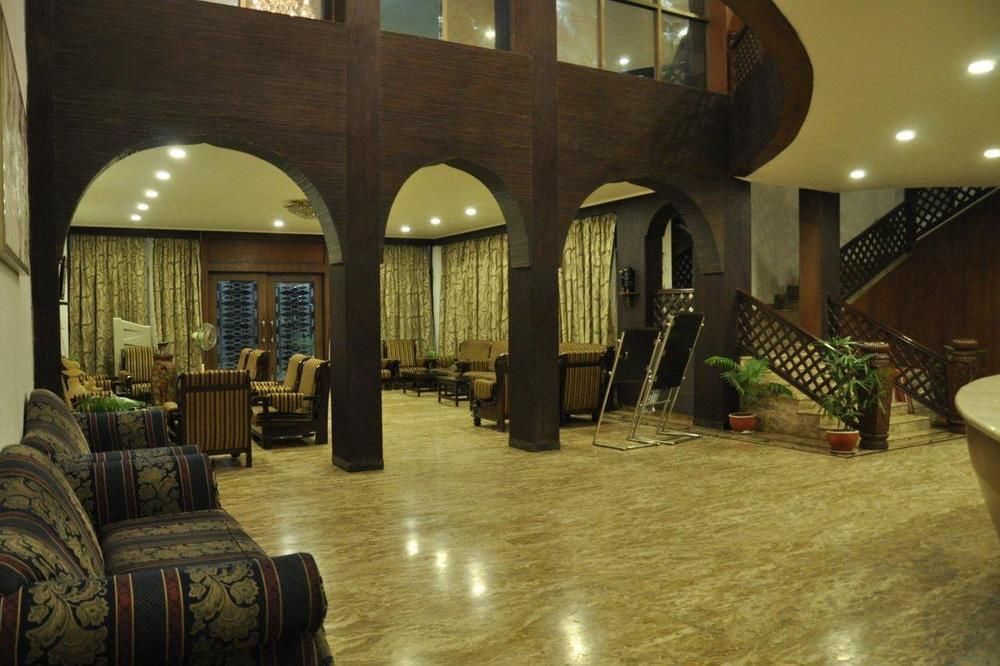 Jabali Palace Hotel Jabalpur Esterno foto