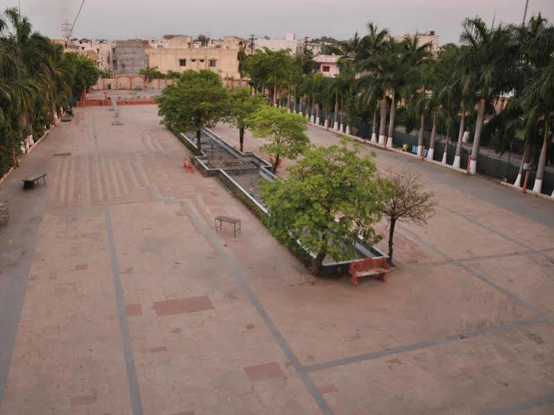 Jabali Palace Hotel Jabalpur Esterno foto